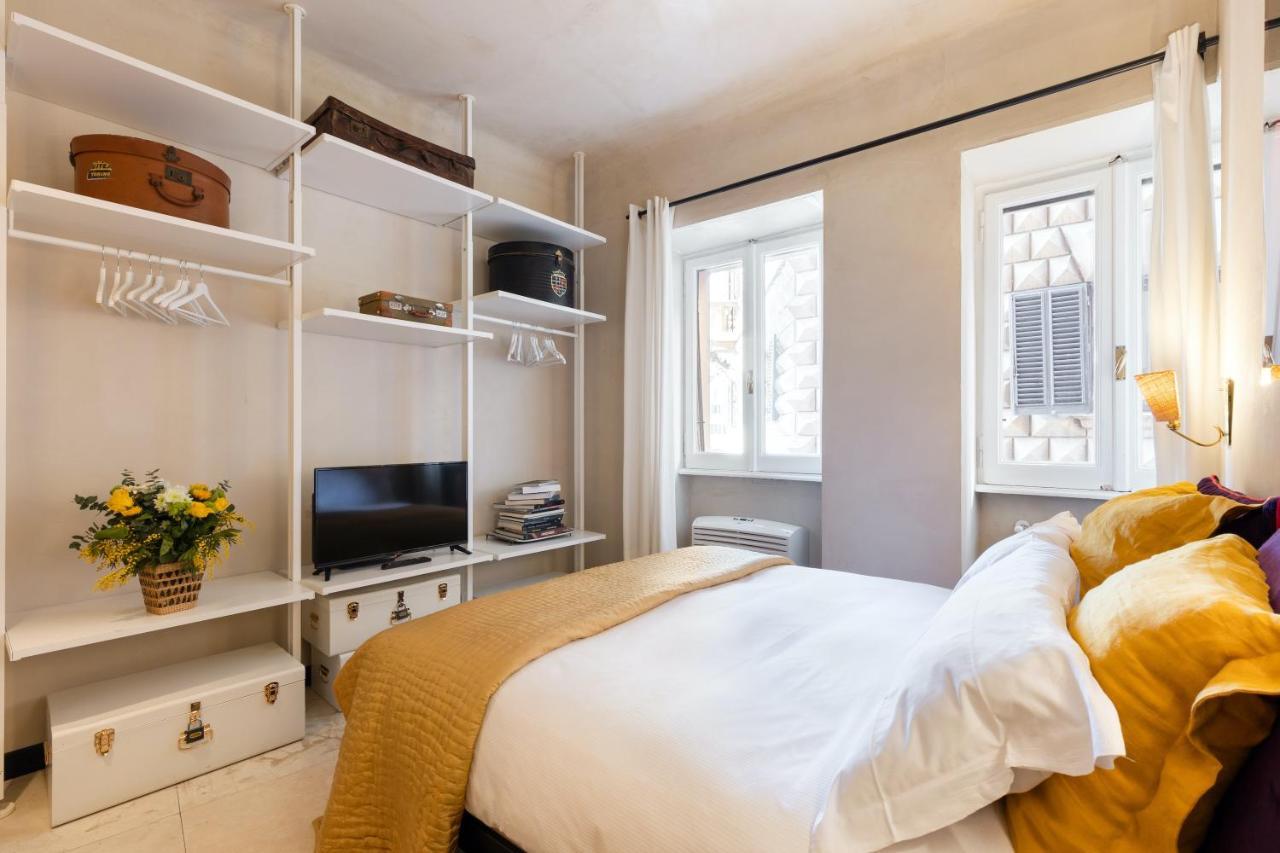 Rome As You Feel - Torre Argentina Art Apartment Exterior photo